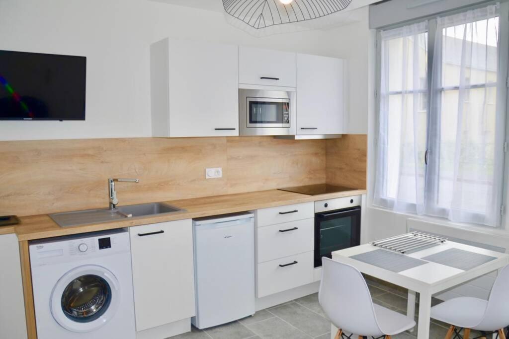 Les Forges 2 Pieces Rdc Apartment Avoine Luaran gambar